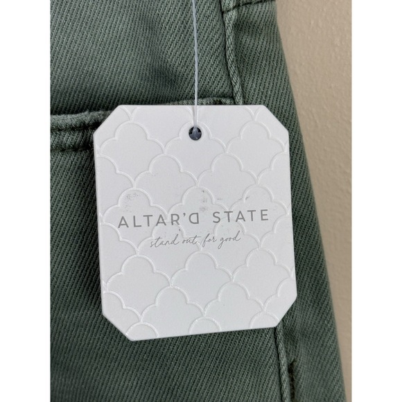 Altar'd State 28 Green High Rise Distressed Cropped Aubrielle Straight Leg Jeans - Picture 3 of 8